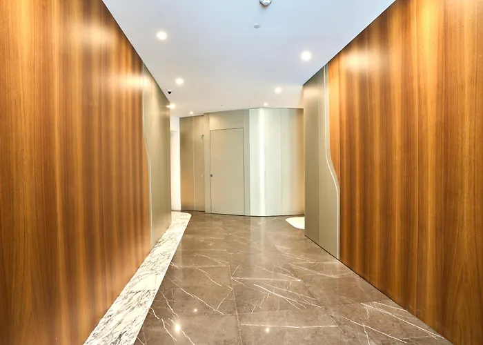 Sleek One-Bedroom Apartment With A Panoramic View
